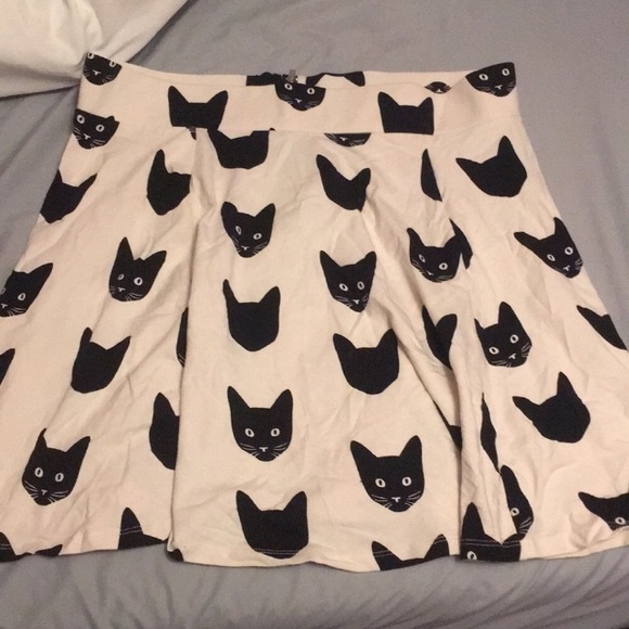 3 for 1! CAT BUNDLE - Picture 3 of 7